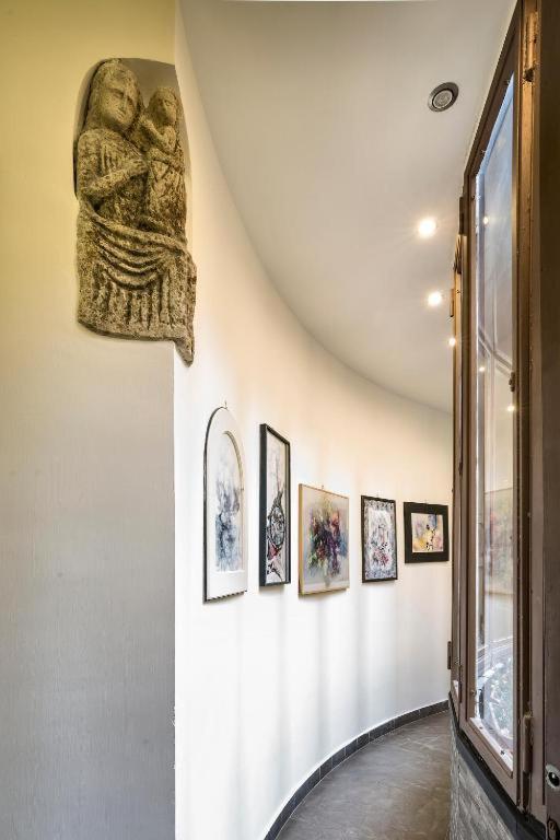 Boutique Hotel Piazza Carita Napoli Eksteriør bilde
